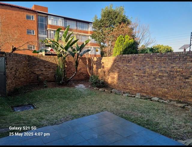 2 BEDROOM APARTMENT FOR SALE IN MARLANDS